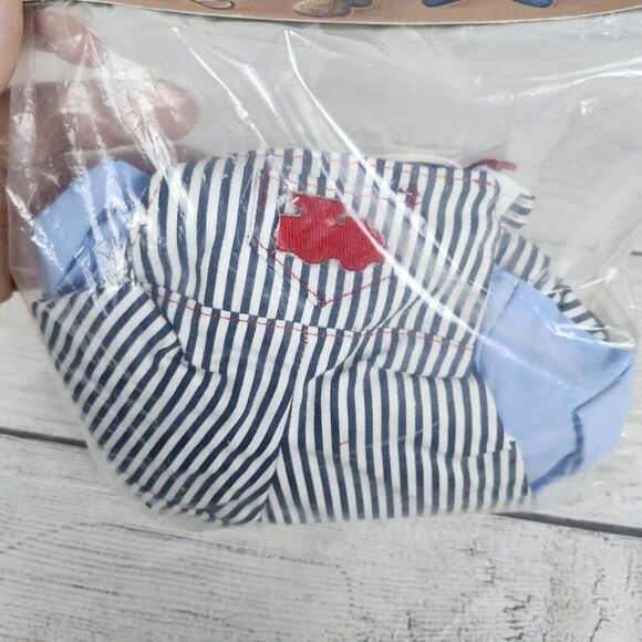 Vintage T.H.T. 1993 Bear Outfit Train Conductor Tender Heart Treasures - Picture 3 of 6